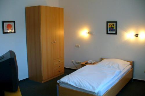 Hotel Ernst Ludwig Darmstadt Kamer foto